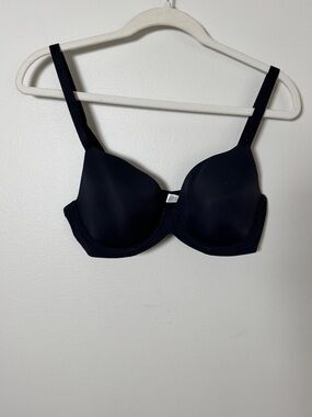 Figuras T-Shirt Bra 36C Charbon Dark Gray Smooth Cup NWT Underwire